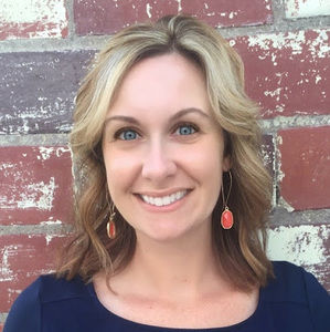 Meet your Posher, Alisa